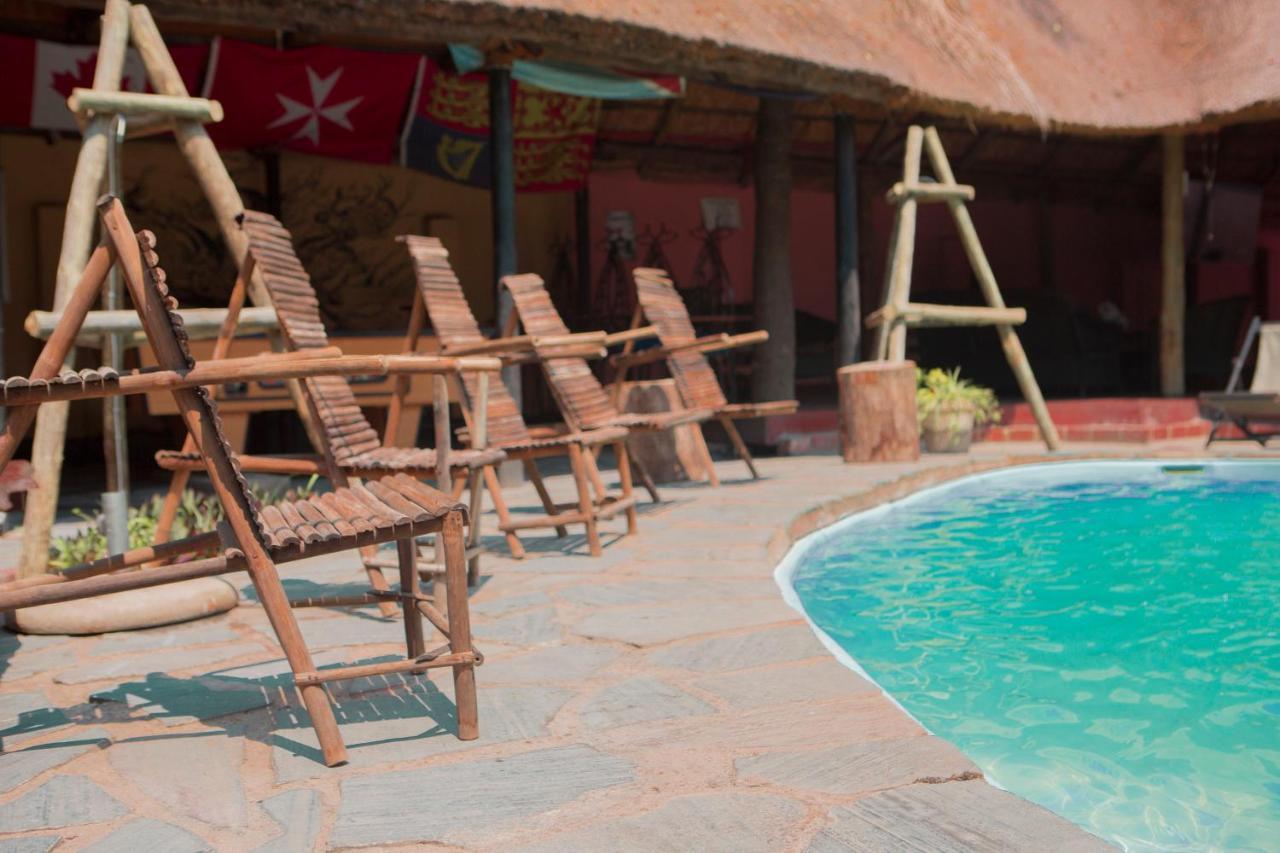 بيت شباب Lusaka Backpackers المظهر الخارجي الصورة