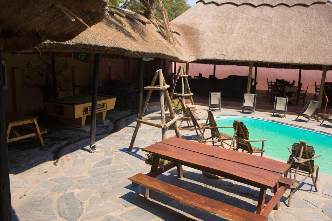 بيت شباب Lusaka Backpackers المظهر الخارجي الصورة