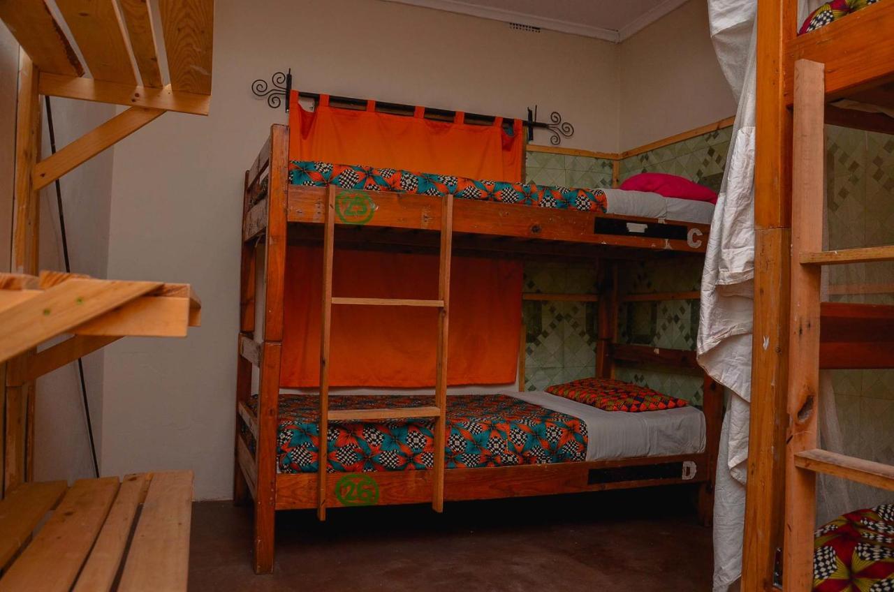 بيت شباب Lusaka Backpackers المظهر الخارجي الصورة
