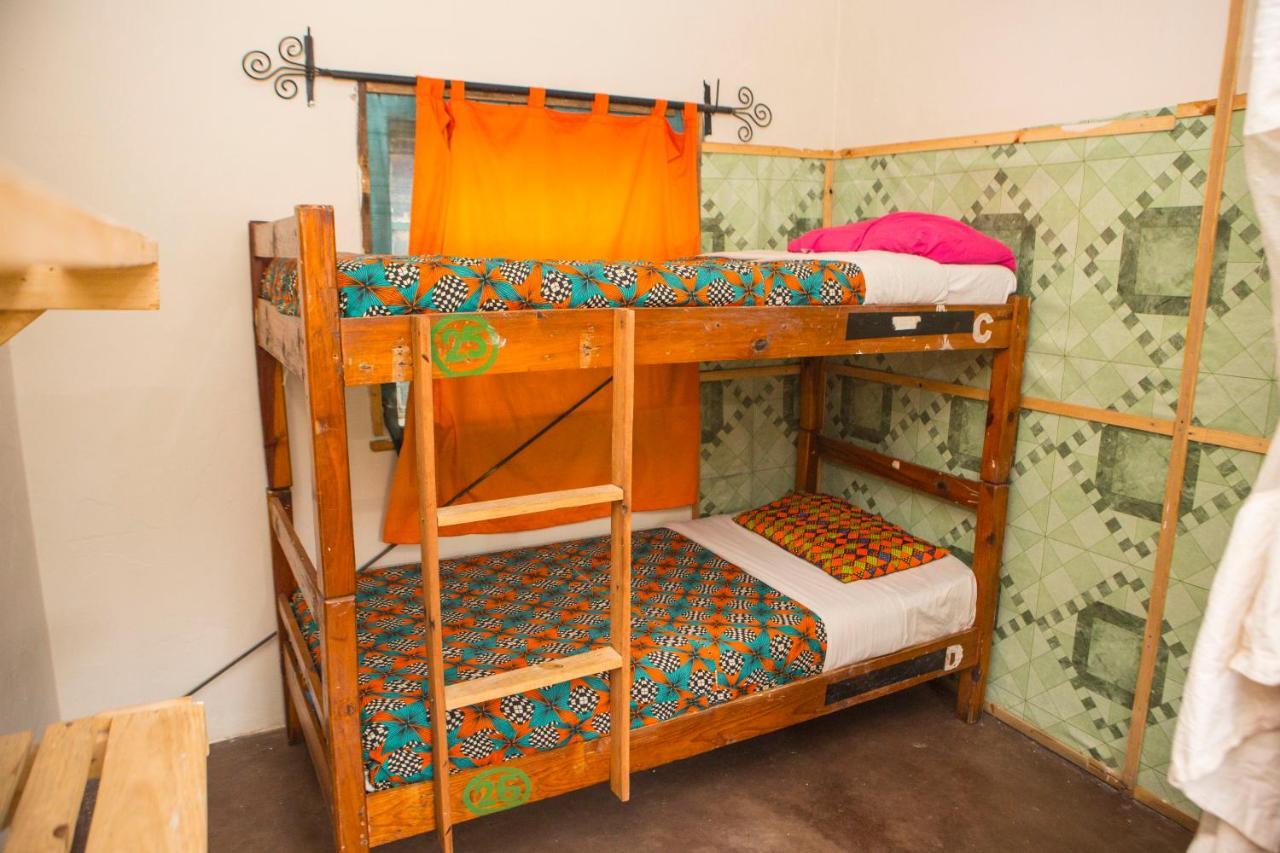 بيت شباب Lusaka Backpackers المظهر الخارجي الصورة