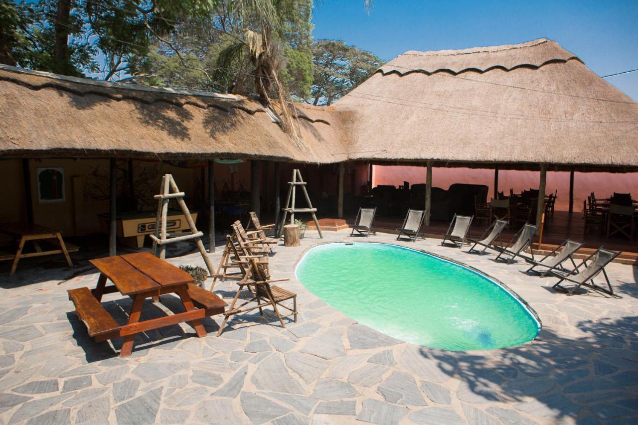 بيت شباب Lusaka Backpackers المظهر الخارجي الصورة