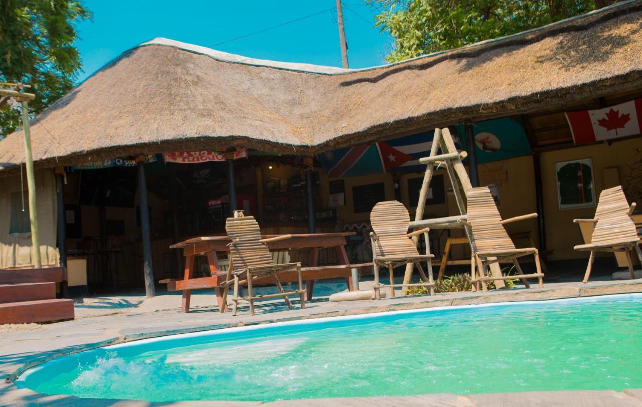 بيت شباب Lusaka Backpackers المظهر الخارجي الصورة