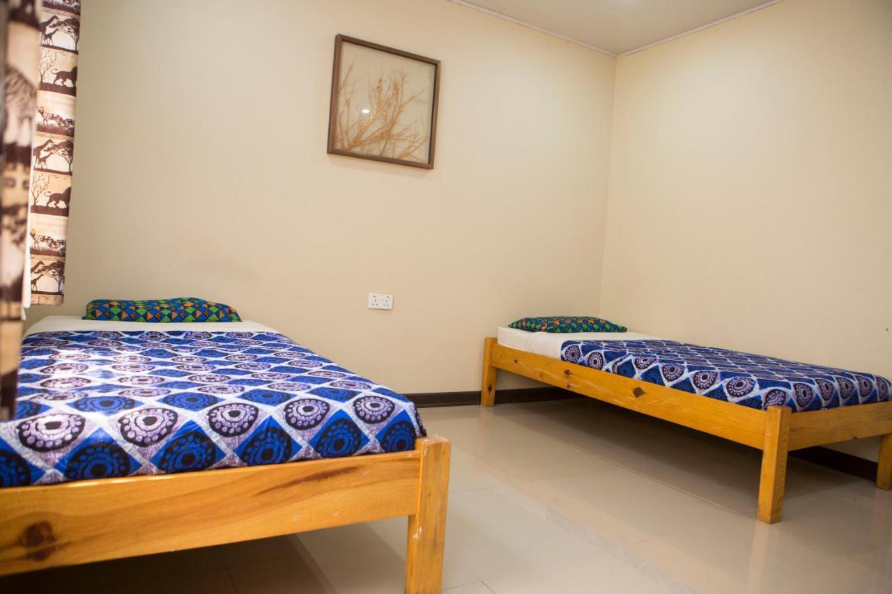 بيت شباب Lusaka Backpackers المظهر الخارجي الصورة