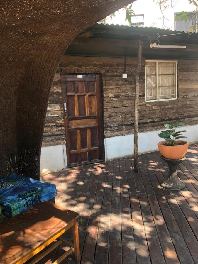 بيت شباب Lusaka Backpackers المظهر الخارجي الصورة